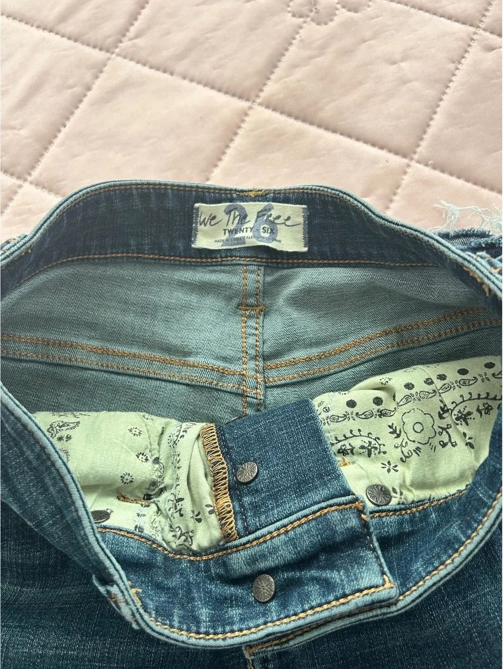 We The Free Irreplaceable Flare Jeans Sz 26/33